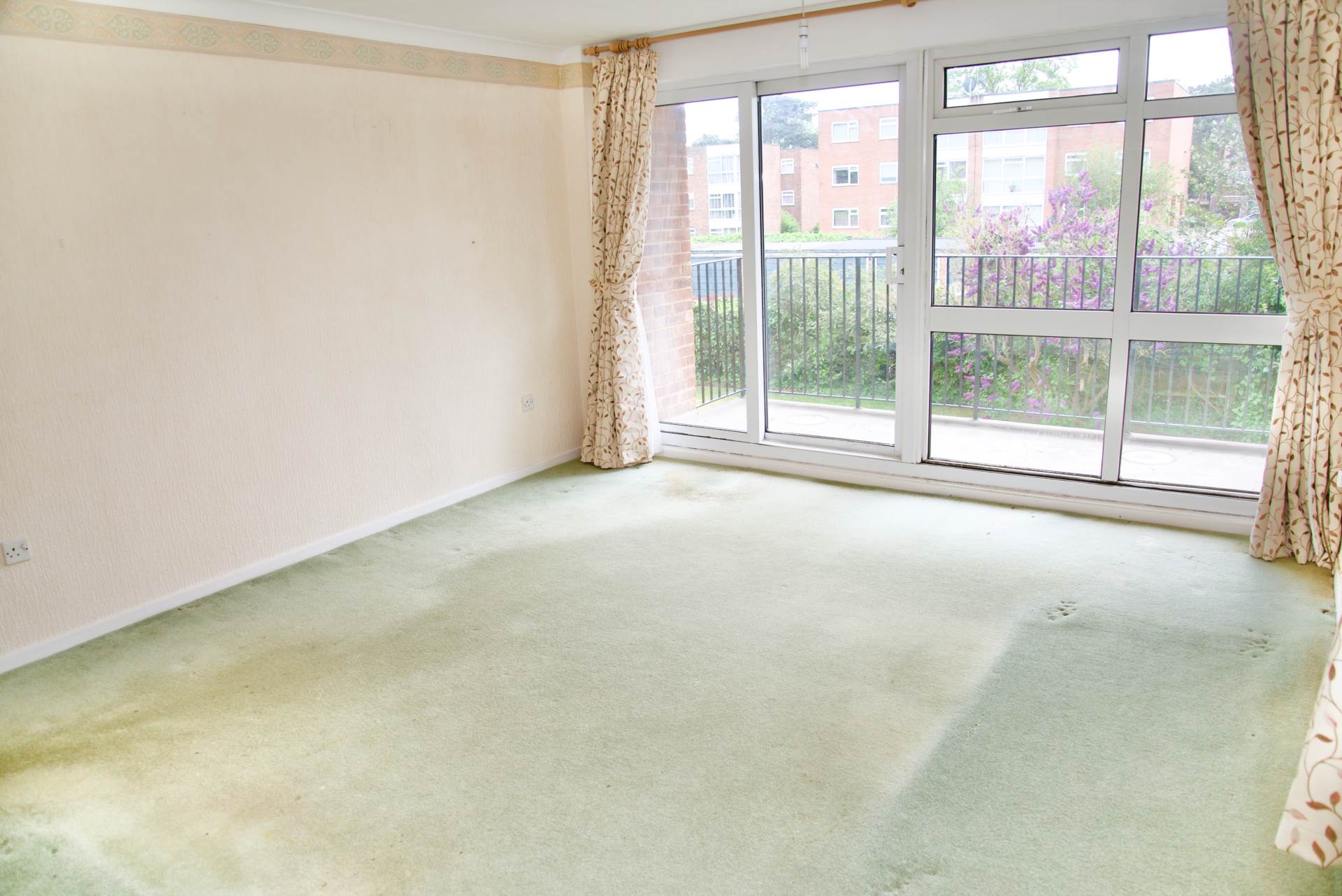 Tolcairn Court, Lessness Park, DA17 5BT, Image 4