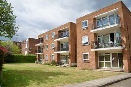 Tolcairn Court, Lessness Park, DA17 5BT, Image 1
