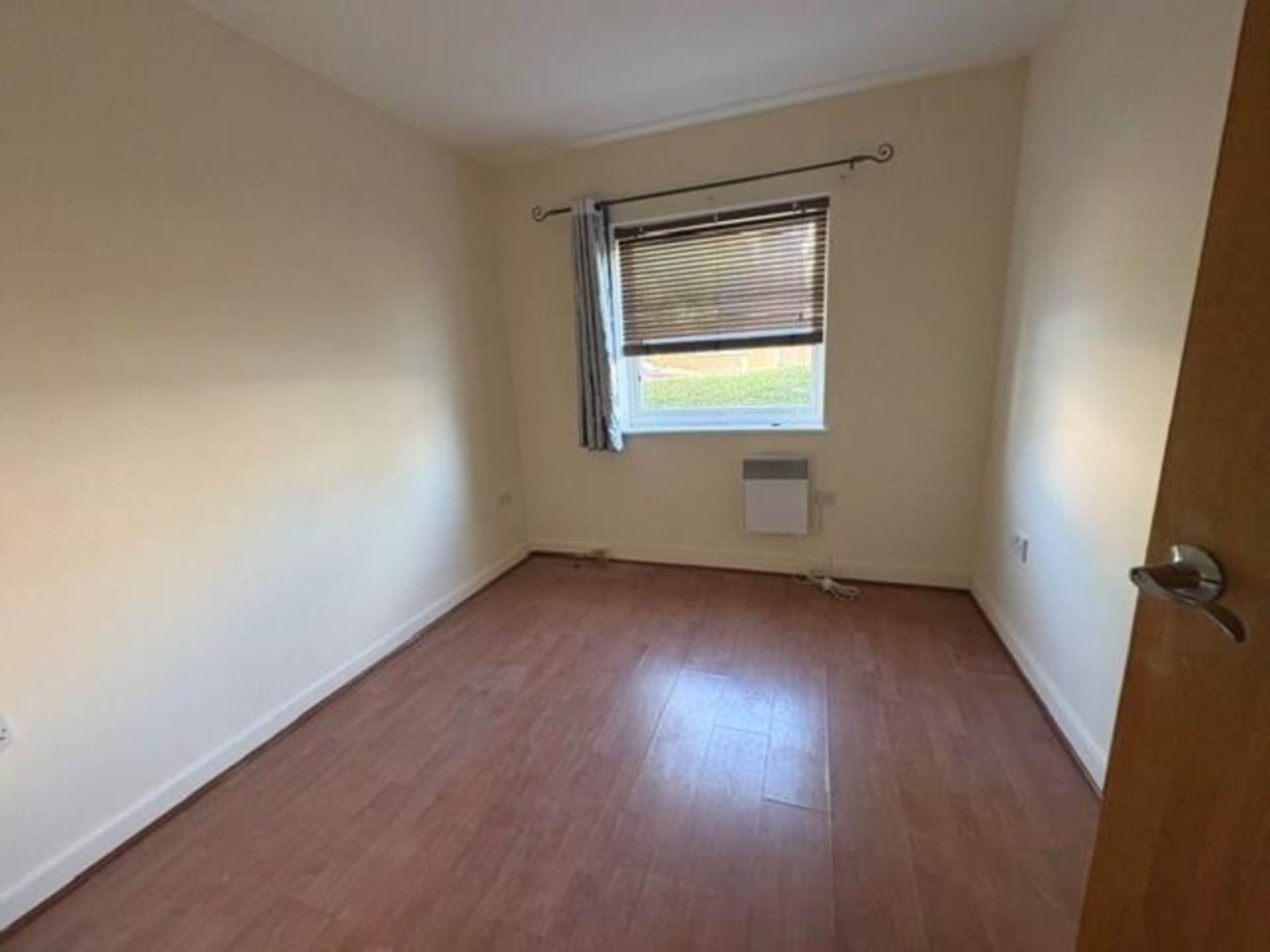 Miles Drive, London, SE28 0JA, Image 9