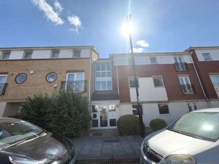 Property For Rent Miles Drive, Thamesmead West, London
