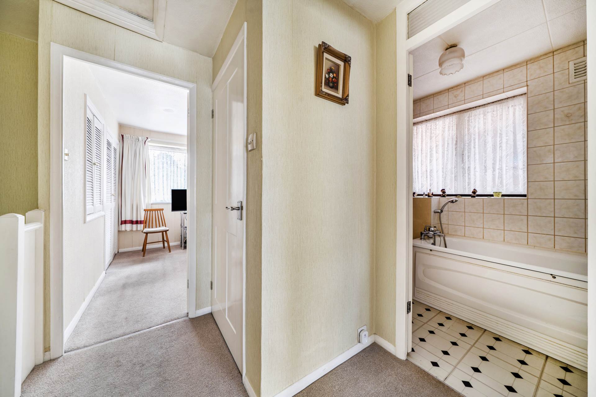 Oak Cottage Close, Catford, SE6 1JT, Image 4