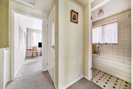 Oak Cottage Close, Catford, SE6 1JT, Image 4