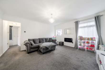 Kempton Close, Erith, DA8 3SR, Image 4