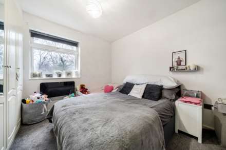 Kempton Close, Erith, DA8 3SR, Image 7