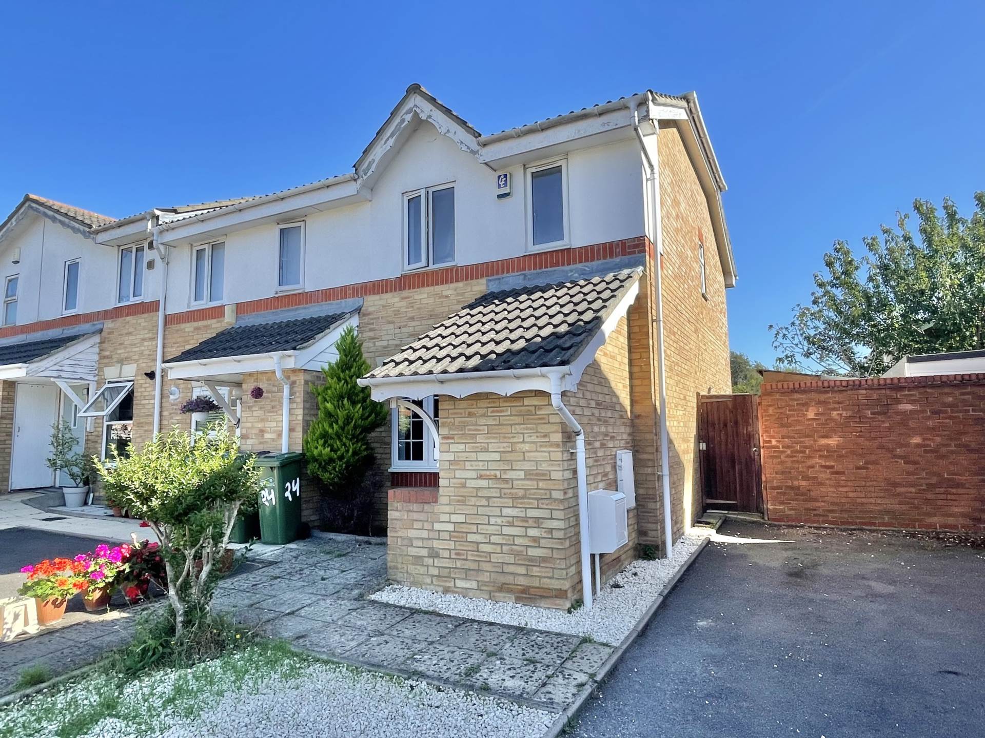 Dean Road, London, SE28 8SB, Image 1