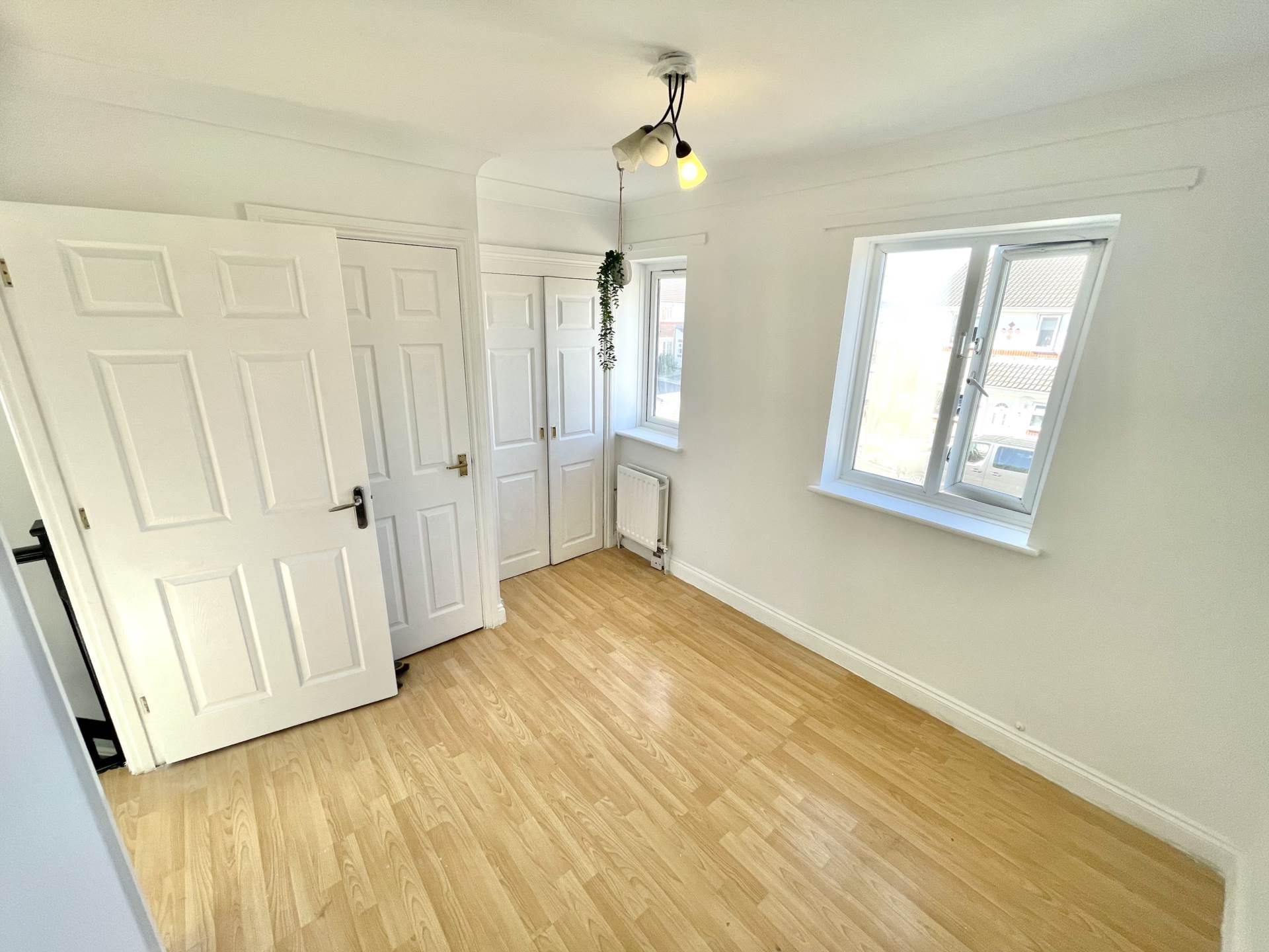 Dean Road, London, SE28 8SB, Image 17