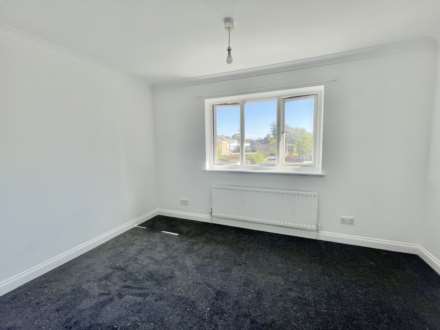 Dean Road, London, SE28 8SB, Image 14