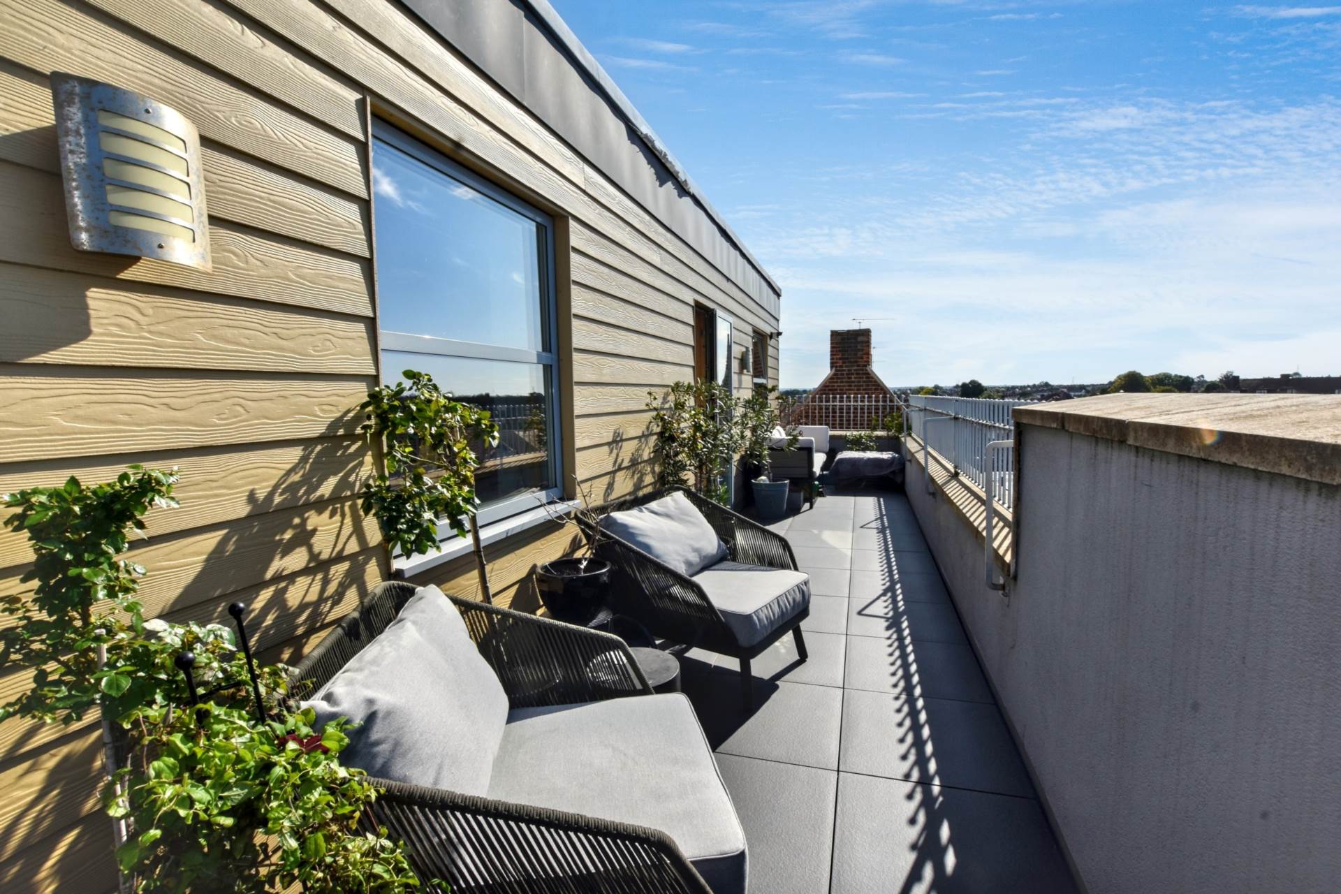Upper Wickham Lane, Welling, DA16 3AB, Image 1