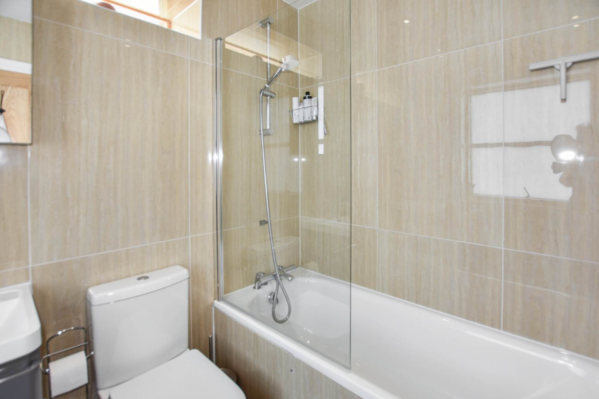 Upper Wickham Lane, Welling, DA16 3AB, Image 11