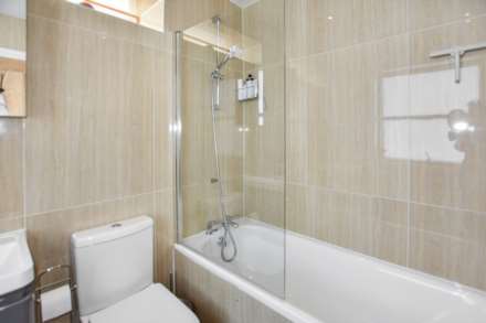 Upper Wickham Lane, Welling, DA16 3AB, Image 11