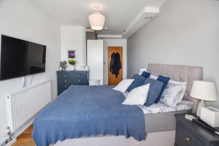 Upper Wickham Lane, Welling, DA16 3AB, Image 14