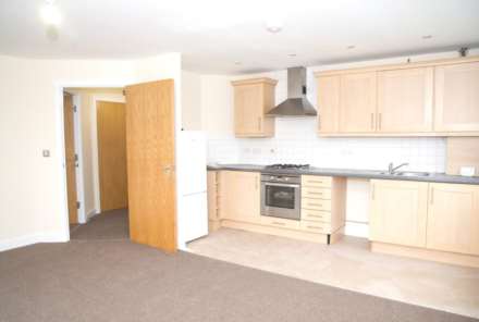 Pettacre Close, Thamesmead West, SE28 0PA, Image 4