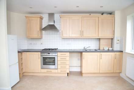 Pettacre Close, Thamesmead West, SE28 0PA, Image 5