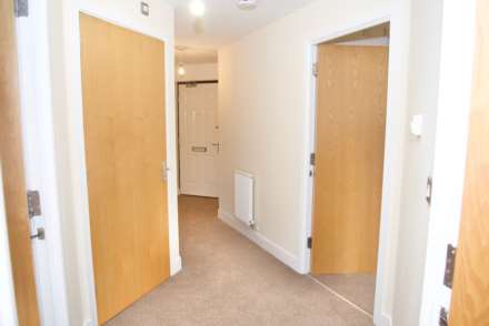 Pettacre Close, Thamesmead West, SE28 0PA, Image 6