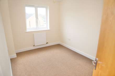 Pettacre Close, Thamesmead West, SE28 0PA, Image 8