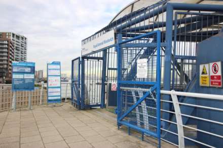 Pettacre Close, Thamesmead West, SE28 0PB, Image 14