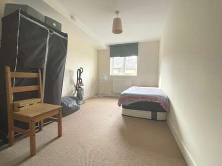 Pettacre Close, Thamesmead West, SE28 0PB, Image 7