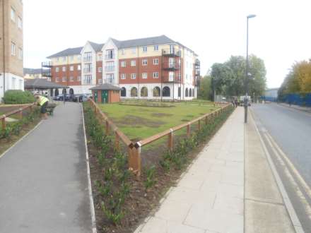 Pettacre Close, Thamesmead West, SE28 0PB, Image 12