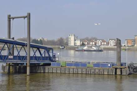 Pettacre Close, Thamesmead West, SE28 0PB, Image 15