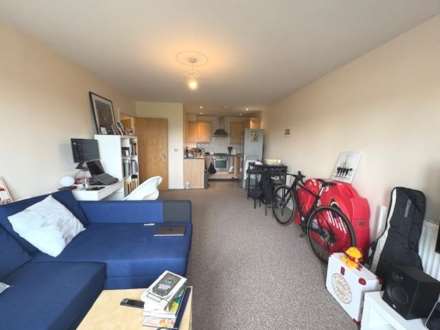 Pettacre Close, Thamesmead West, SE28 0PB, Image 3
