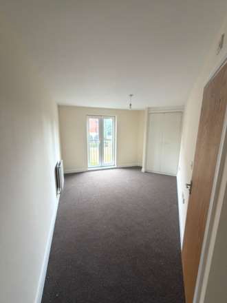 Thamesmead West, SE28 0PD, Image 12