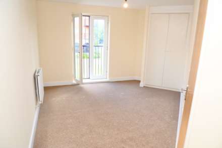 Thamesmead West, SE28 0PD, Image 15