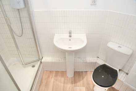 Thamesmead West, SE28 0PD, Image 16