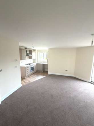 Thamesmead West, SE28 0PD, Image 5