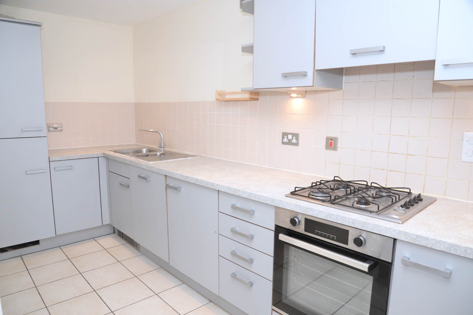 Sark Tower, Erebus Drive, West Thamesmead, Image 4