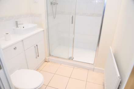 Sark Tower, Erebus Drive, West Thamesmead, Image 8