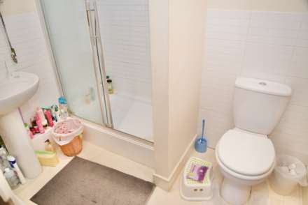 Pettacre Close, Thamesmead West, SE28 0PB, Image 6