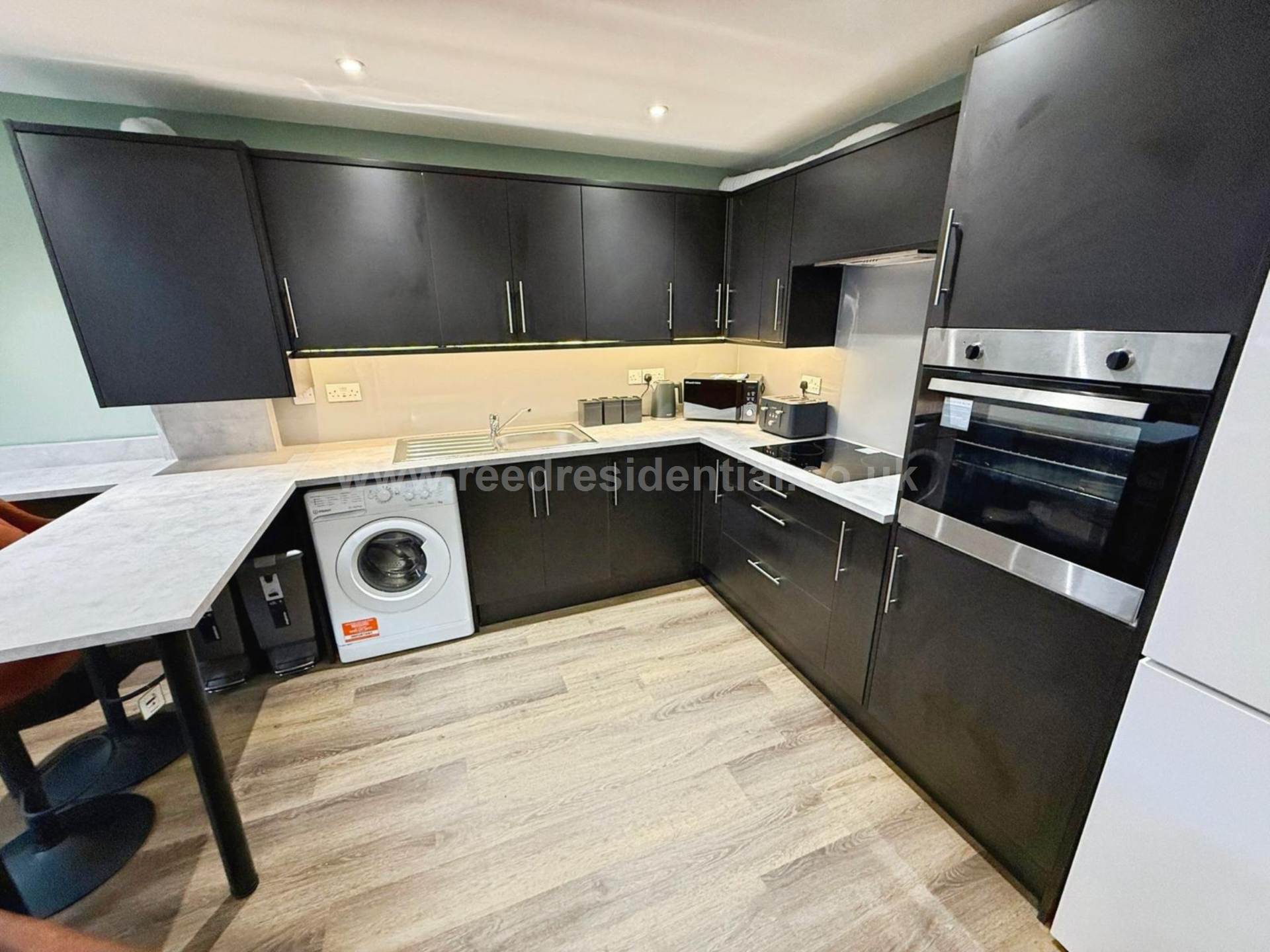 Castle Boulevard, Lenton, England, Image 18