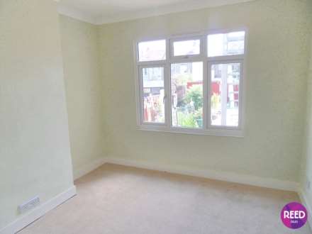 Westminster Drive, Westcliff On Sea, Image 3