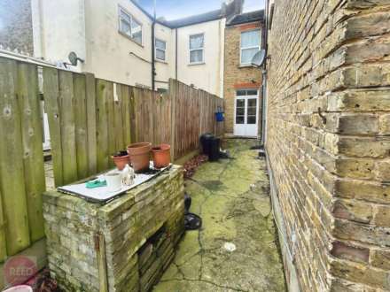 Glenwood Avenue, Westcliff On Sea, Image 13