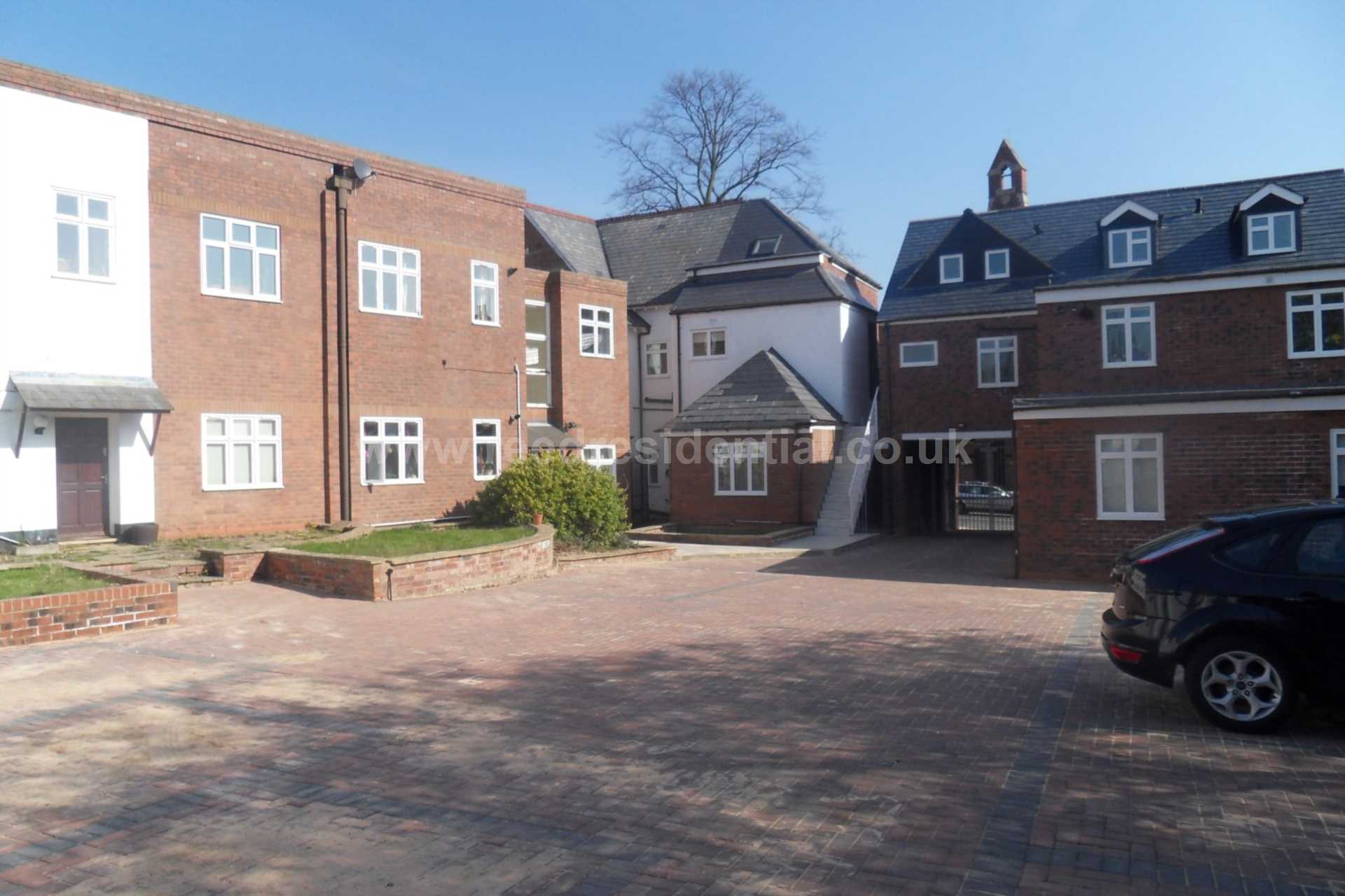 Exeter Road, Birmingham, 2nd floor purpose built flat, Image 2