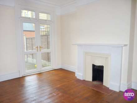 Cranley Ave, Westcliff On Sea, Image 3