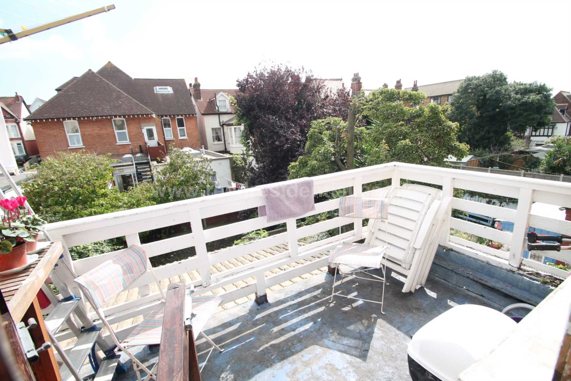 Grosvenor Road, Westcliff On Sea, Image 3