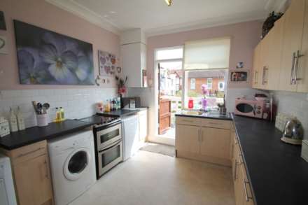 Grosvenor Road, Westcliff On Sea, Image 2