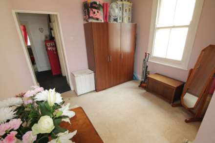 Grosvenor Road, Westcliff On Sea, Image 4