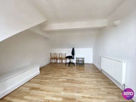 Valkyrie Road, Westcliff On Sea, Image 1