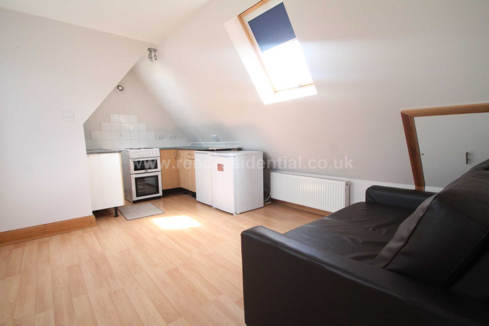 Crowborough Road, Southend On Sea, Image 3