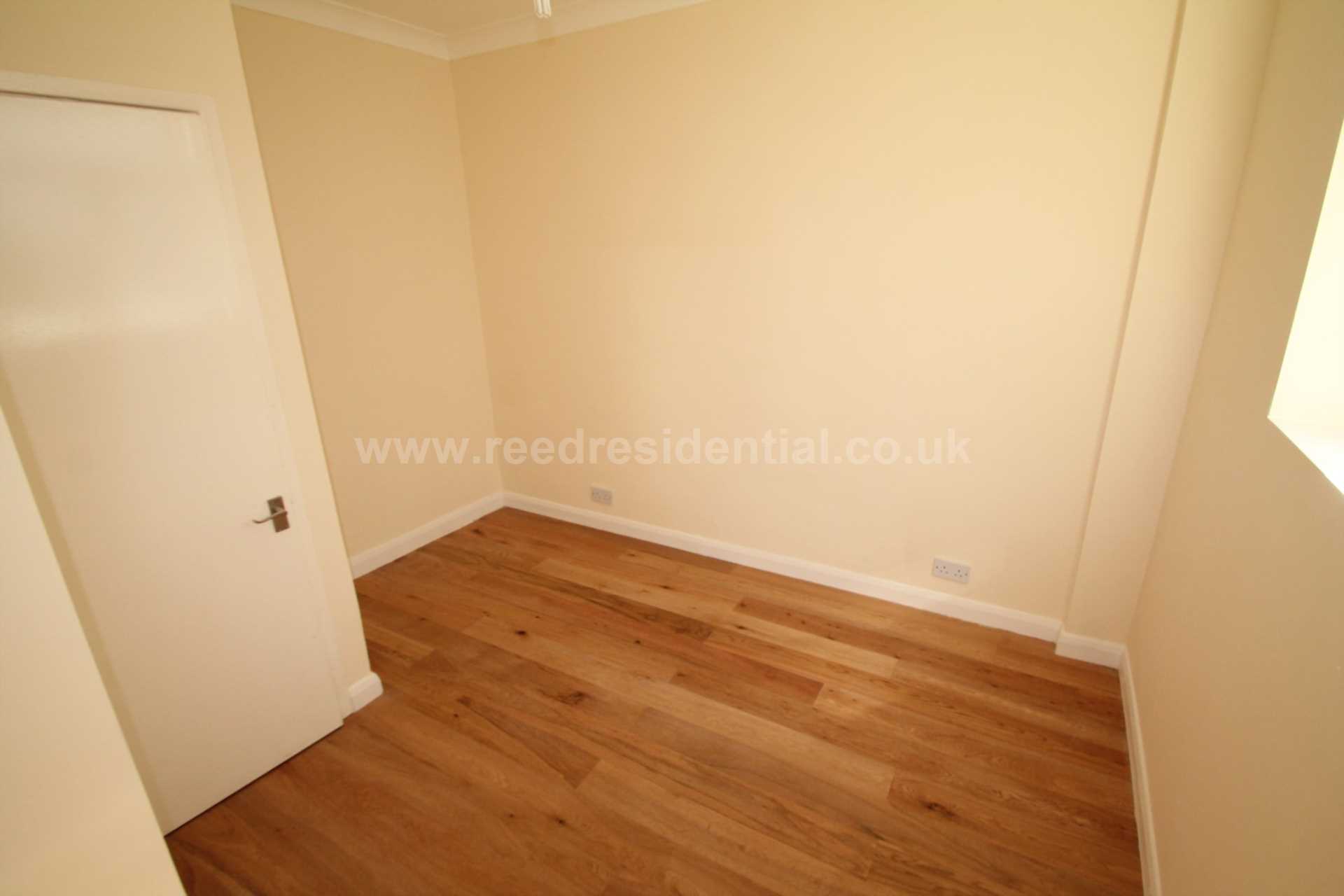 Ambleside Drive, Southend On Sea, Image 6