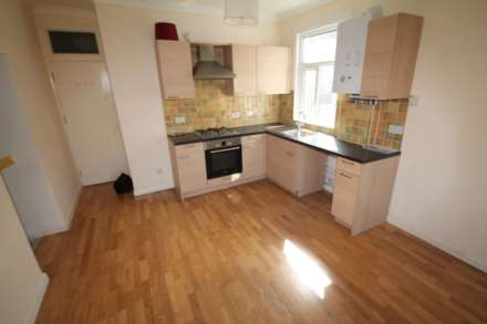 Ambleside Drive, Southend On Sea, Image 3