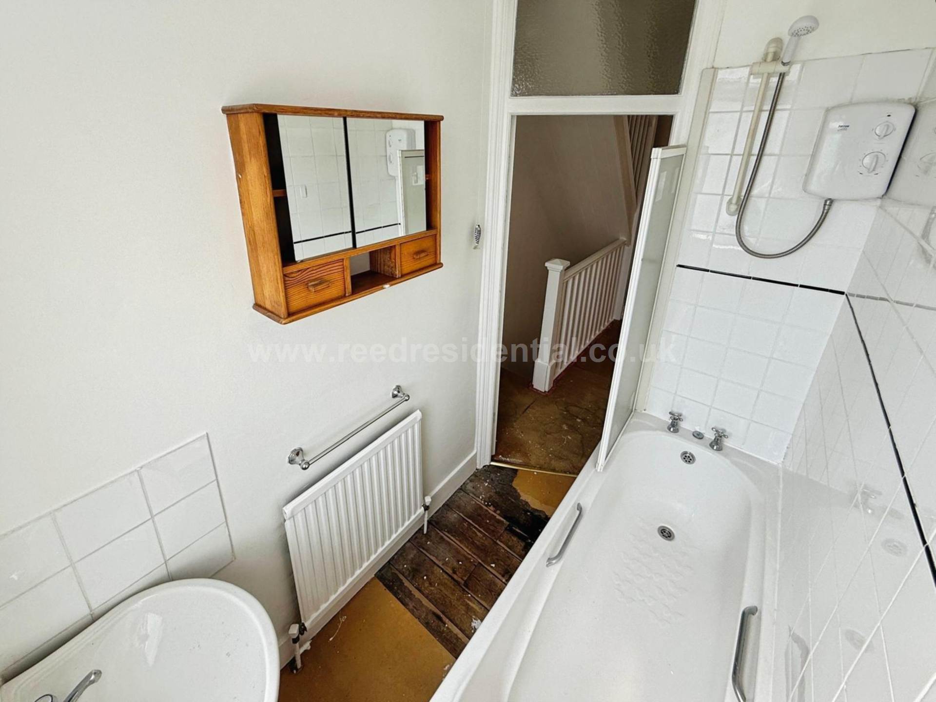 Brightwell Avenue, Westcliff On Sea, Image 5