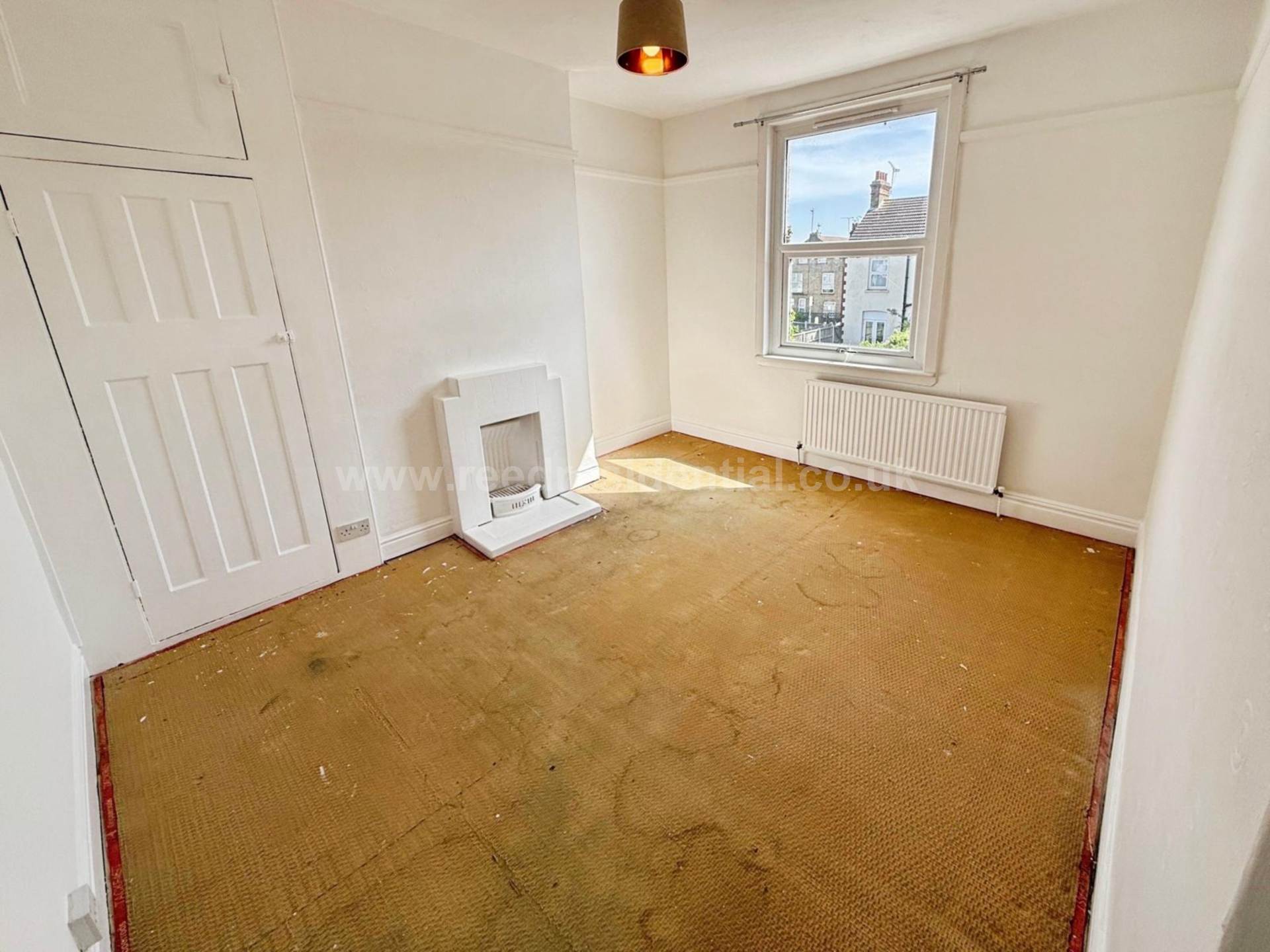 Brightwell Avenue, Westcliff On Sea, Image 6