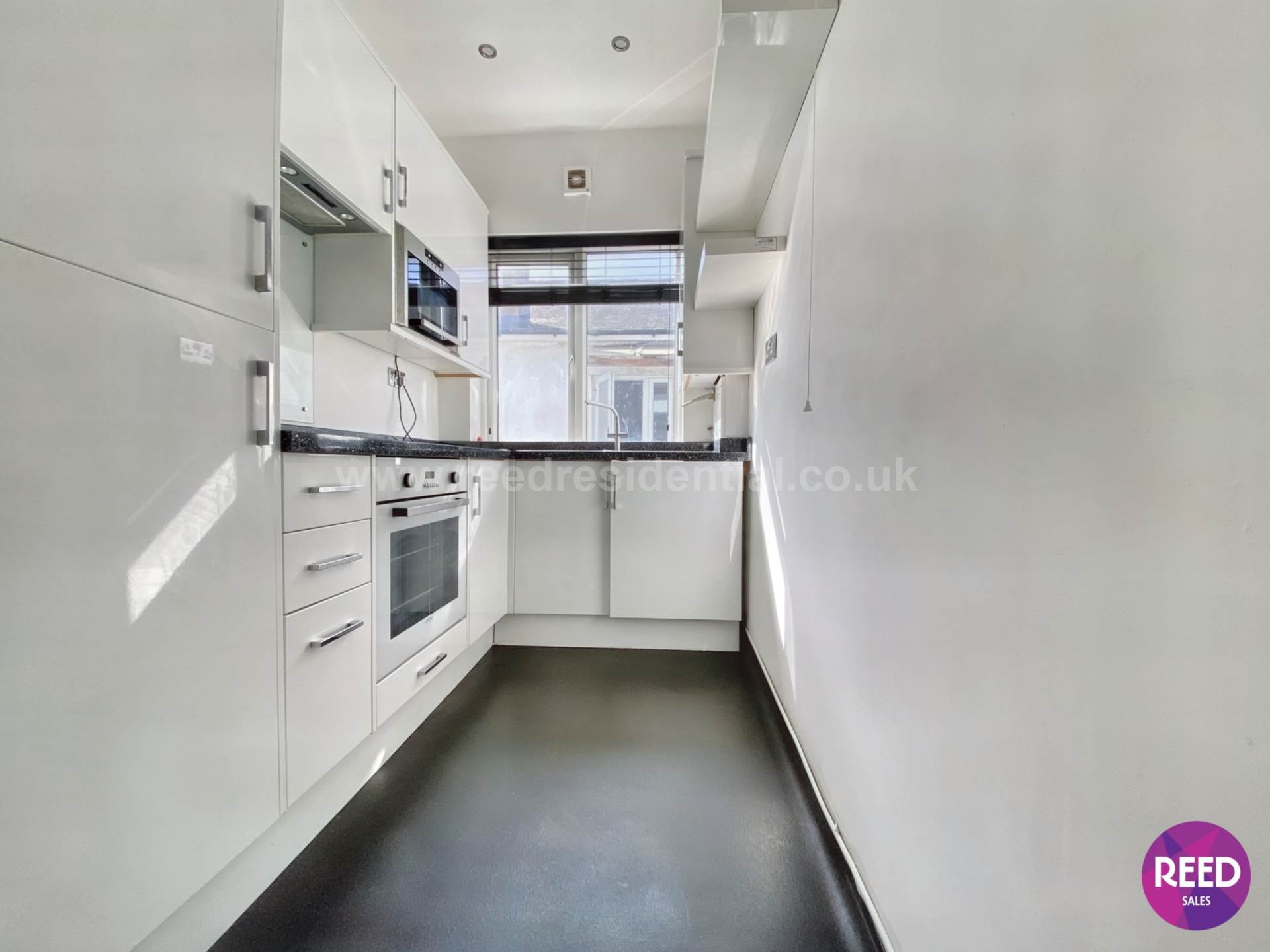 Finchley Road, Westcliff On Sea, Image 11