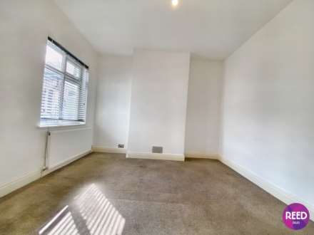 Finchley Road, Westcliff On Sea, Image 16