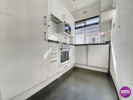 Finchley Road, Westcliff On Sea, Image 4