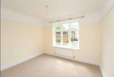Hadleigh Road, Leigh On Sea, Image 4