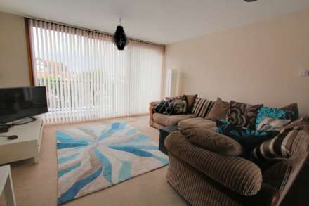 Imperial Avenue, Westcliff On Sea, Image 10